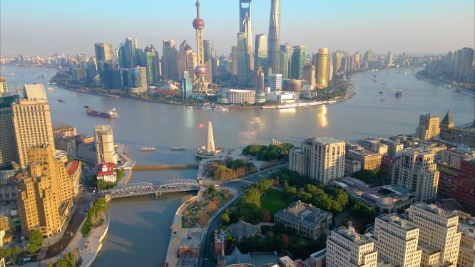 上海外滩乍浦路桥苏州河车流人流延时摄影