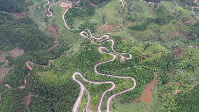 福建省 泉州市 德化县 春美乡 十八格盘山公路 山路 公路
