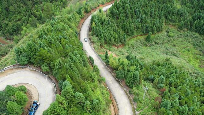 福建省 泉州市 德化县 春美乡 十八格盘山公路 山路 公路