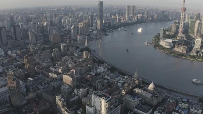 上海市 黄浦区 外滩 日落时分 航拍 建筑群