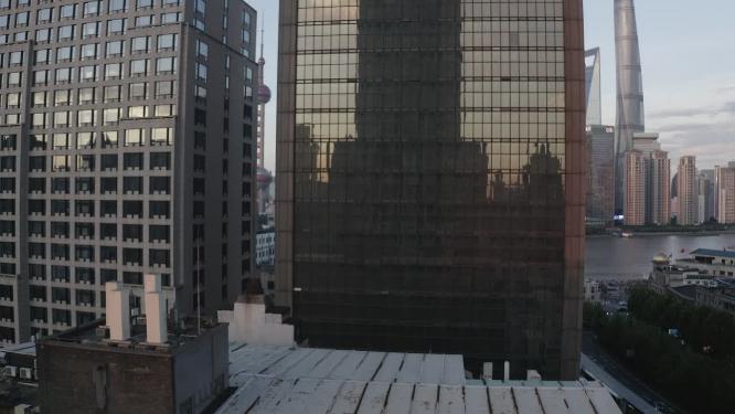 上海市 黄浦区 外滩 日落时分 航拍 建筑群