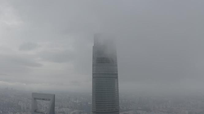 上海市 浦东新区 陆家嘴 金融贸易区 上海中心大厦 雾天 航拍