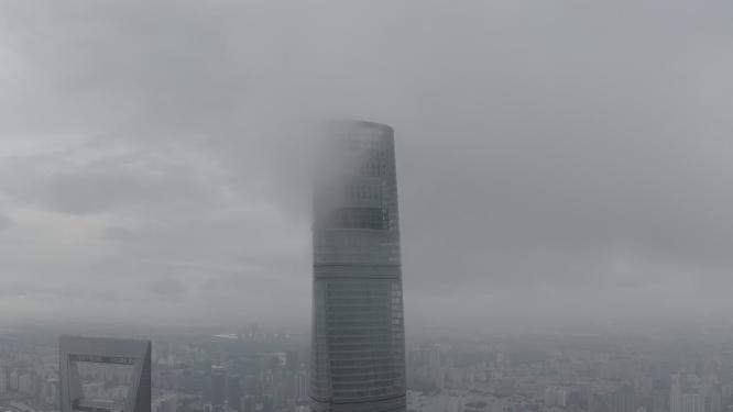 上海市 浦东新区 陆家嘴 金融贸易区 上海中心大厦 雾天 航拍