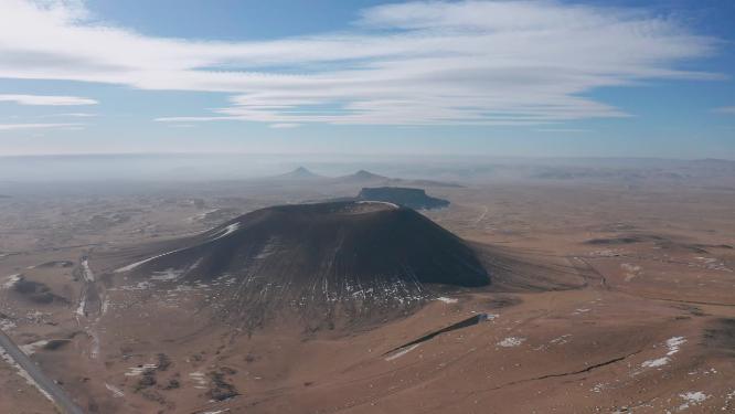4k航拍内蒙古乌兰察布火山地质公园