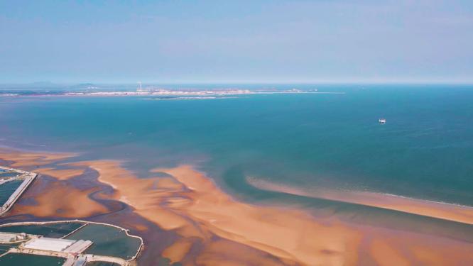 4k航拍山东日照海边河流入海口