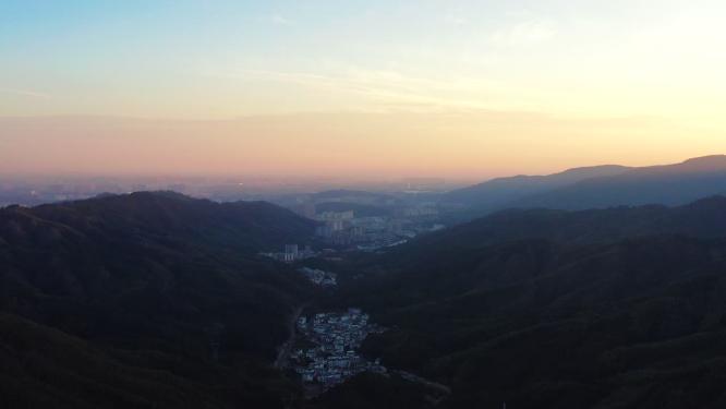 山间城市生态航拍