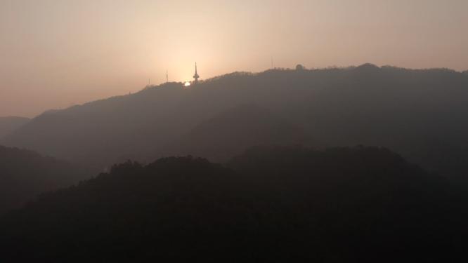 长沙岳麓山清晨唯美日出逆光航拍