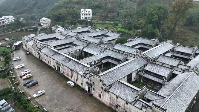 诸暨斯宅千柱屋