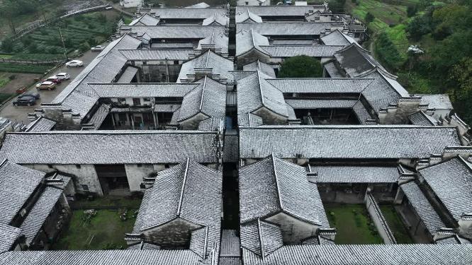 诸暨斯宅千柱屋