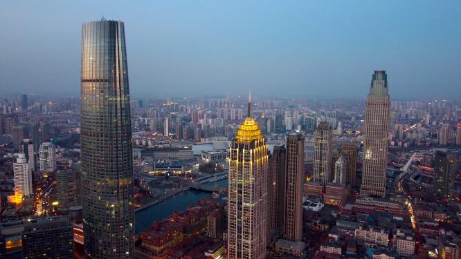 天津和平路津湾广场 