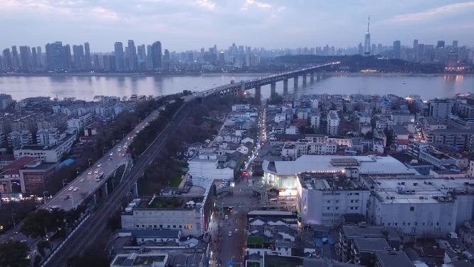 武汉市 