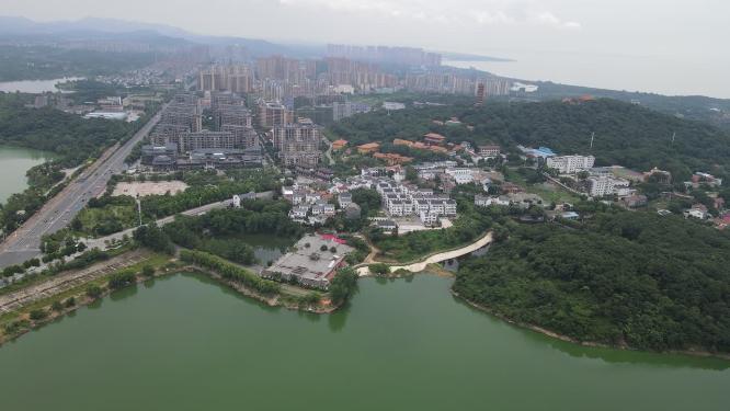 航拍湖南岳阳圣安寺4A景区