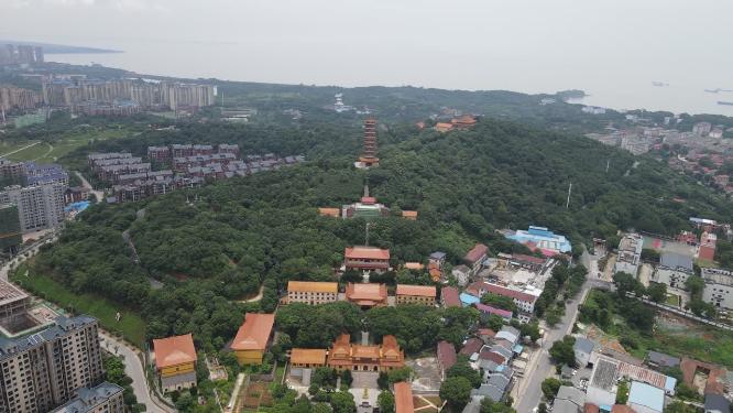 航拍湖南岳阳圣安寺4A景区