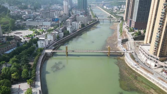 航拍湖北襄阳保康县城市建设清溪河风光