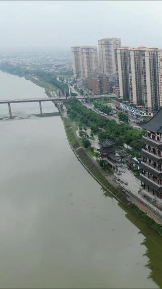 城市航拍湖南湘乡镇湘楼