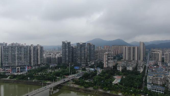 城市航拍湖南湘潭湘乡城市建设