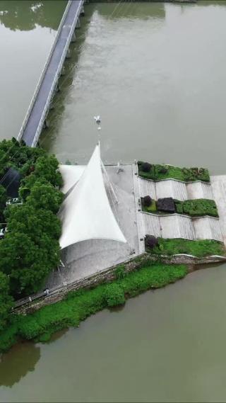 城市航拍湖南湘潭湘乡镇湘桥碧洲公园