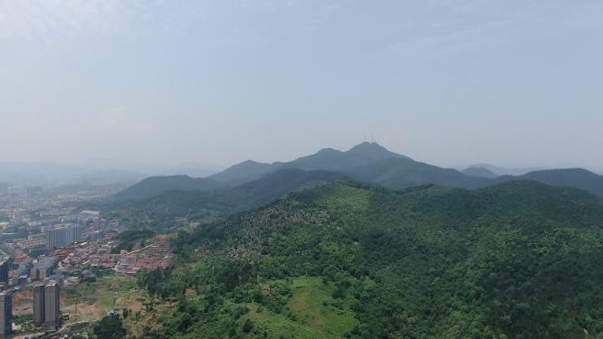 航拍丘陵大山森林植被