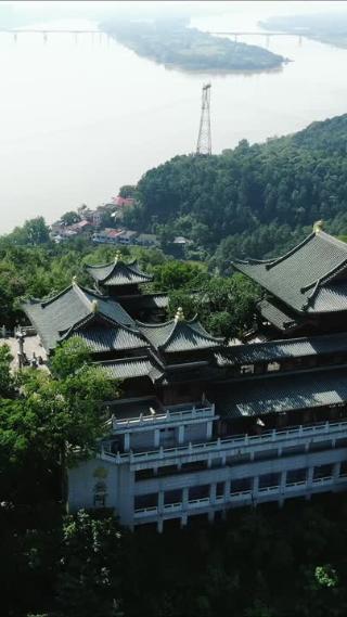 航拍湖南湘潭昭山风景区昭山古寺