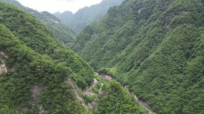 航拍大山峡谷森林自然风光