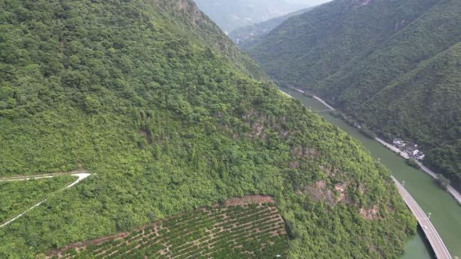 航拍最美水上公路古昭公路