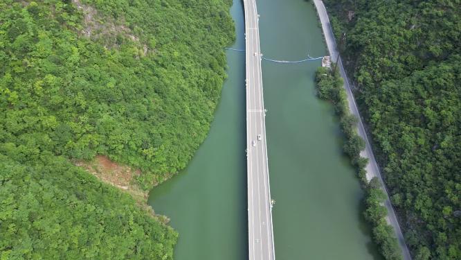 航拍最美水上公路古昭公路
