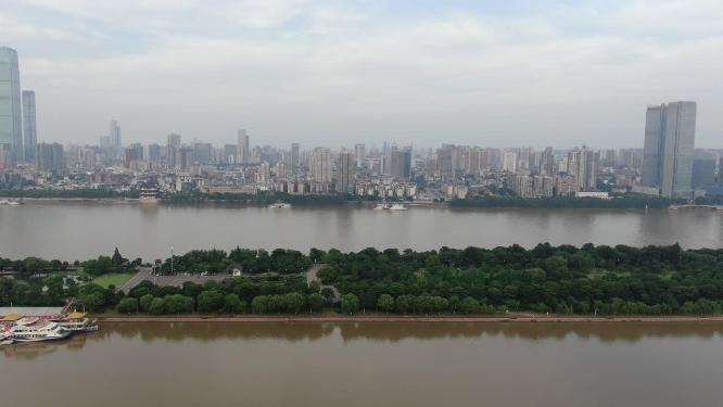航拍湖南长沙湘江橘子洲5A景区