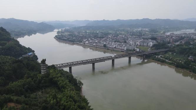航拍跨江铁路大桥
