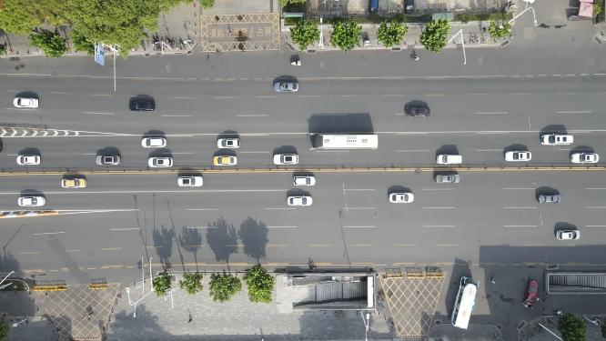 航拍湖北武汉城市大道交通