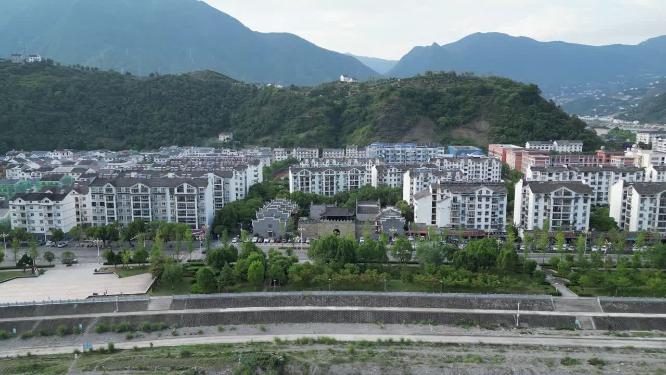 航拍湖北宜昌兴山县建设