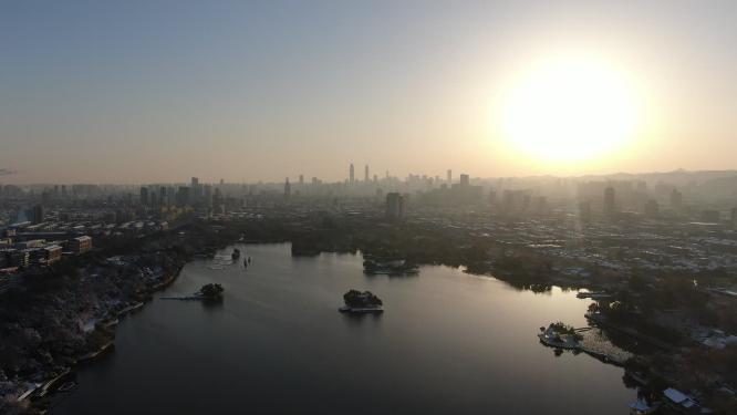 旅游景区山东济南大明湖 夕阳晚霞