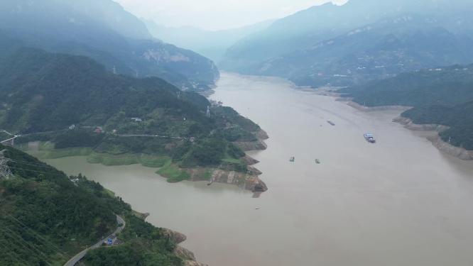 航拍湖北宜昌高山长江风光