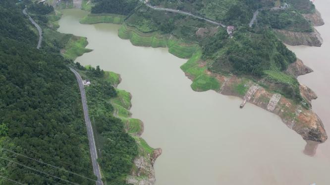 航拍湖北宜昌高山长江风光