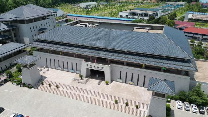 航拍湖北鄂州市博物馆