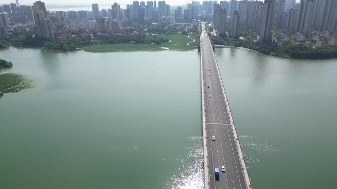 航拍湖北鄂州凤凰大桥