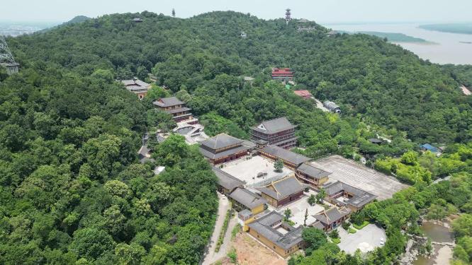 航拍湖北鄂州西山风景区古灵泉寺