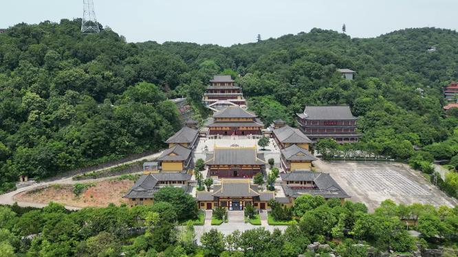 航拍湖北鄂州西山风景区古灵泉寺