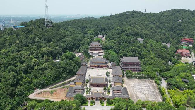 航拍湖北鄂州西山风景区古灵泉寺