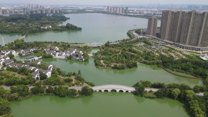 航拍湖北黄冈遗爱湖公园4A景区