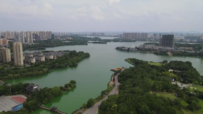 航拍湖北黄冈遗爱湖公园4A景区