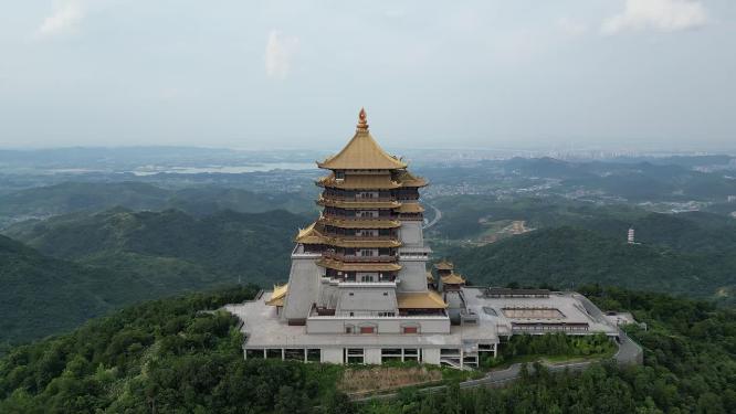 航拍湖北黄石东方山风景区东昌阁