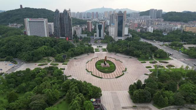 航拍湖北黄石市人民广场