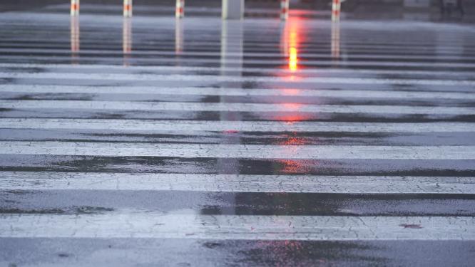 雨夜街道