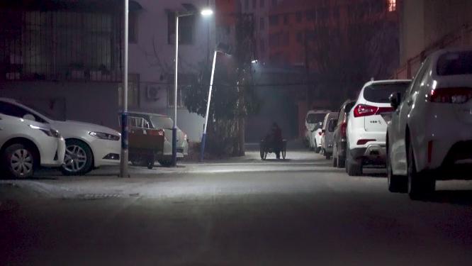 老旧小区街道夜景实拍