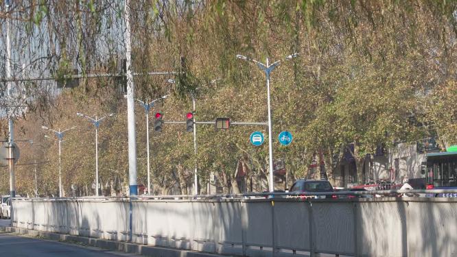 街道马路红绿灯