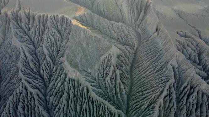 新疆奎屯独山子大峡谷