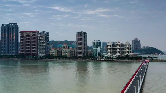飞机晚霞及港珠澳大桥