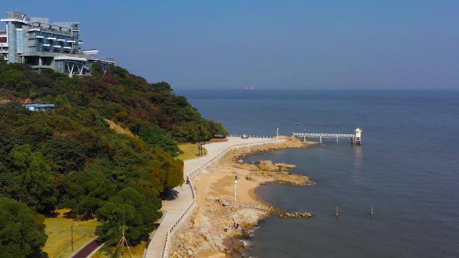 航拍琪澳岛海边灯塔及建筑