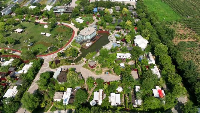 白鹿之隐温泉房车度假营地白鹿仓风景区航拍