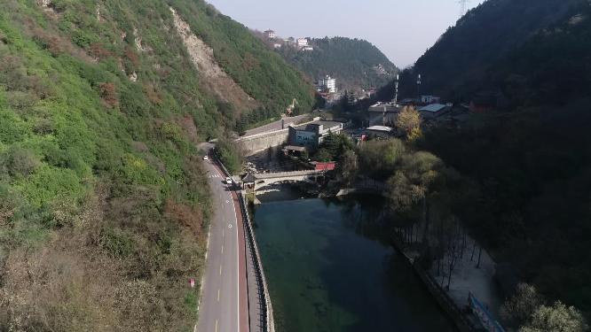 陕西太白山国家森林公园岩石瀑布